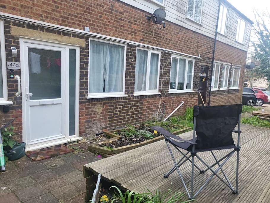 Apartamento 3 Bed House Central Luton London Luton Airport Parking Exterior foto